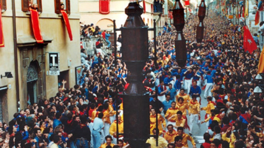 Festa dei Ceri – En dans av tro och&nbsp;tradition