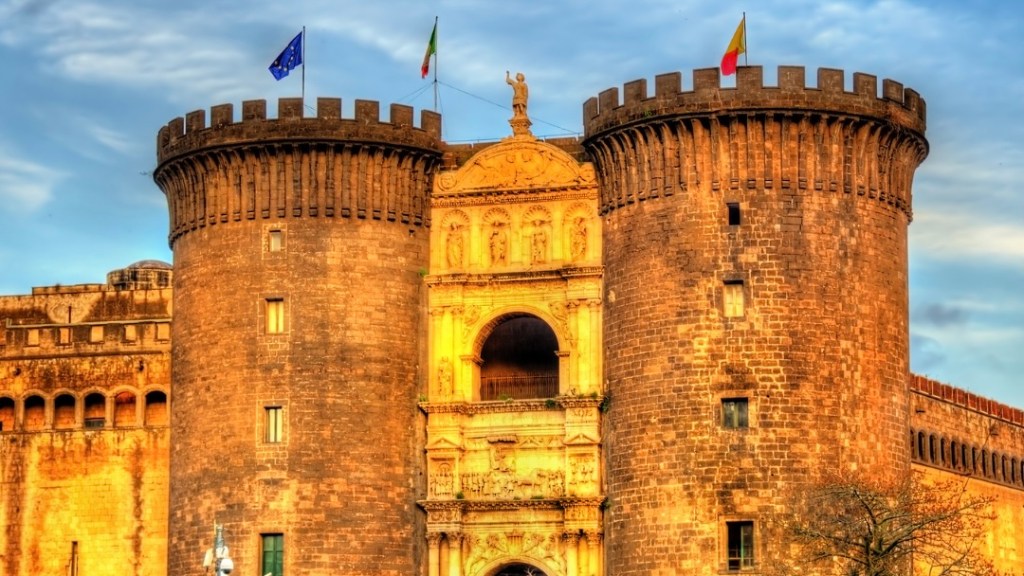 Castel Nuovo – En Resa genom Neapels historia och&nbsp;makt
