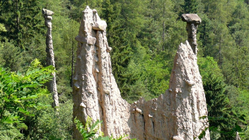 Le piramidi di Segonzano – Jordens tysta&nbsp;arkitekter