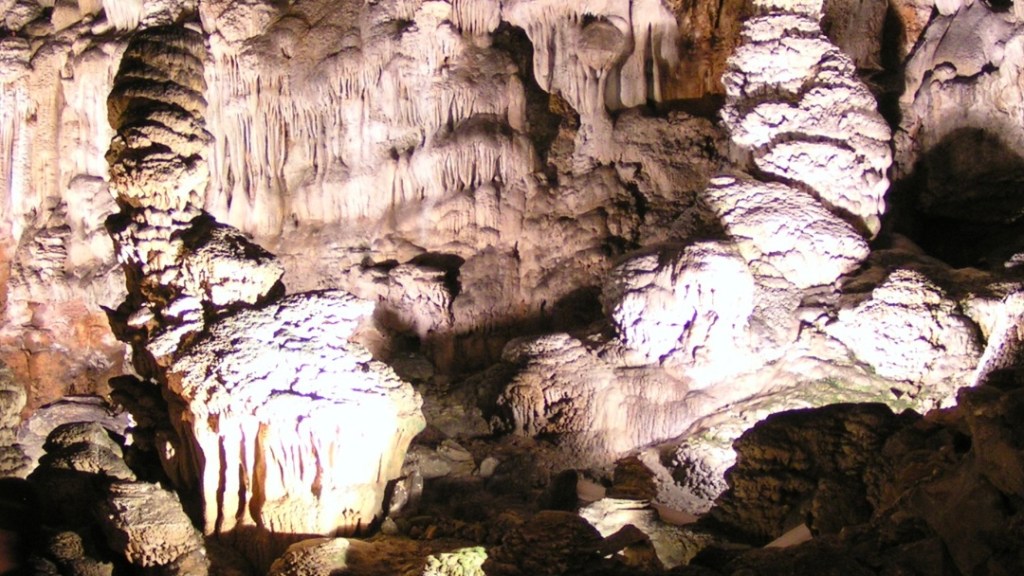 Grotta Gigante – Ett underverk under&nbsp;jord
